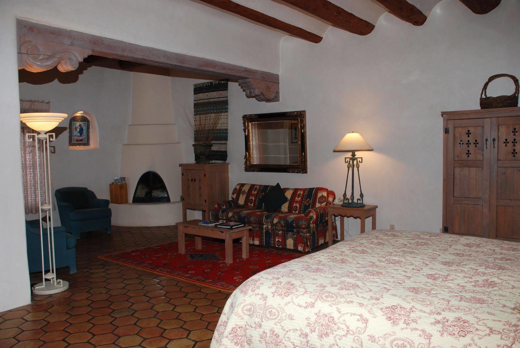 Inn At The Delta Espanola Exterior foto